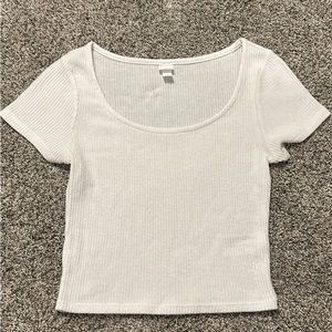 Ribbed White cropped shirt